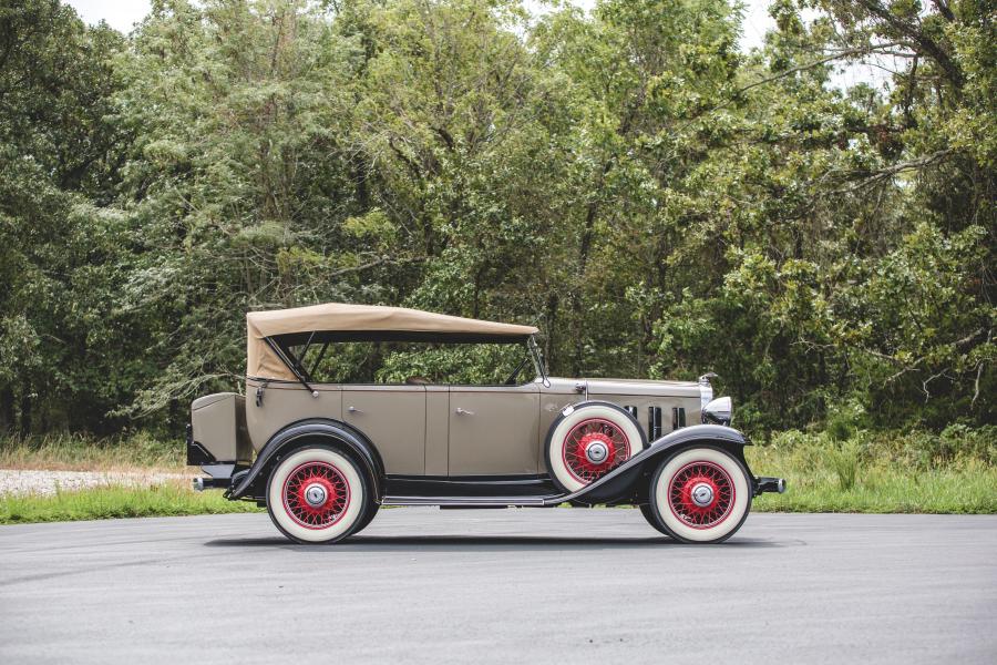  Chevrolet Confederate 4-Door Phaeton (1BA) 1932 года  (фото 14 из 14)